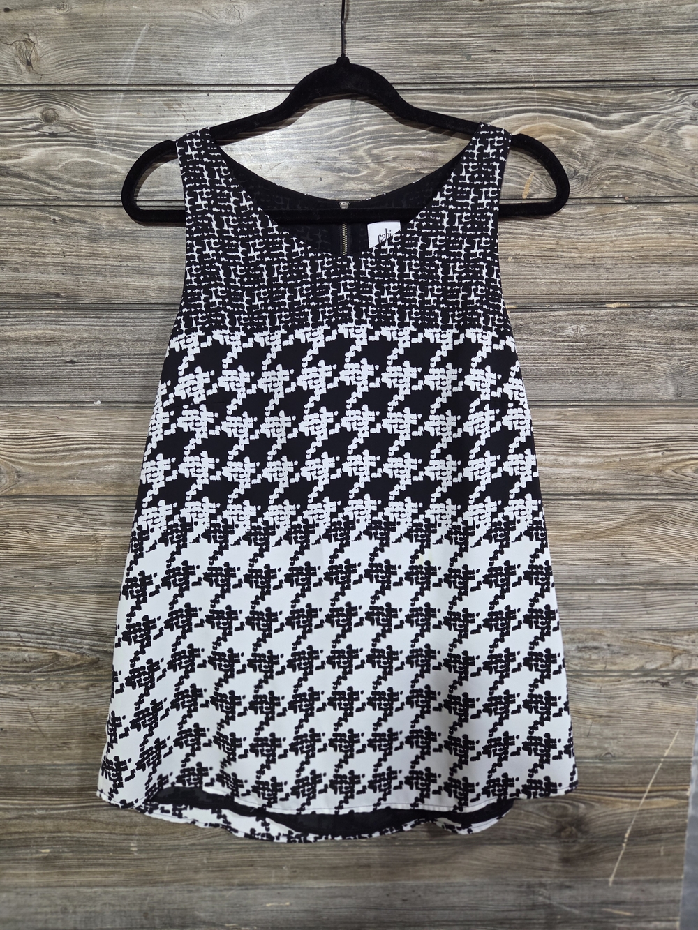 CAbi Black & White Houndtooth Sleeveless Blouse Tank Top Size Medium - Picture 2 of 6